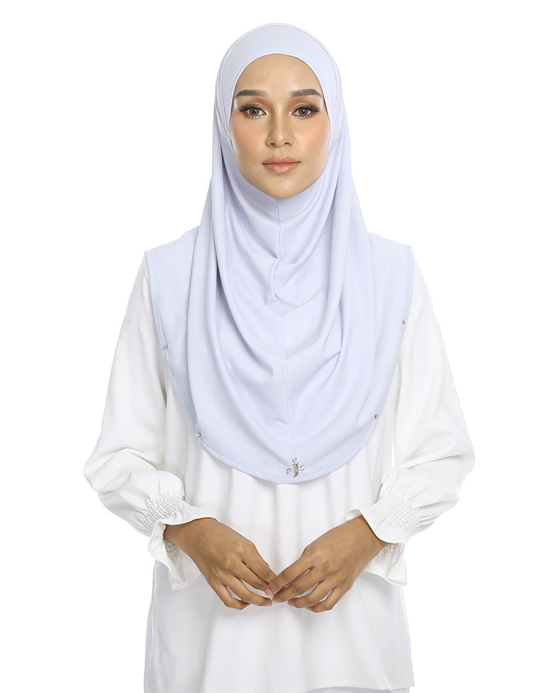 Delila Instant Shawl in Cotton Boll