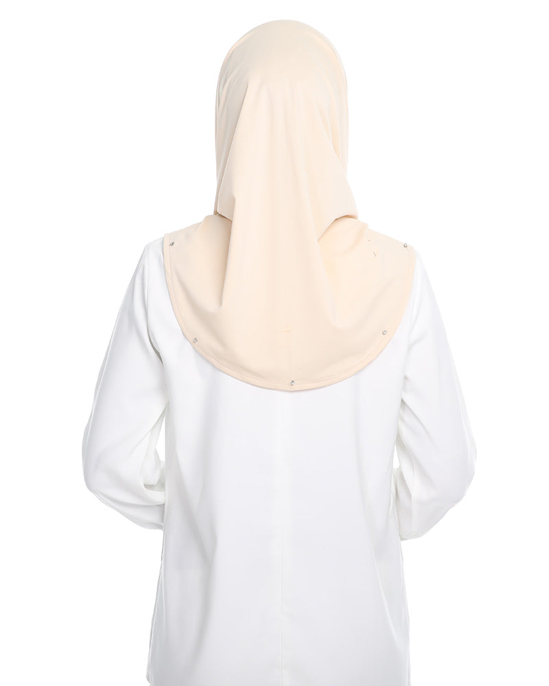 Delila Instant Shawl in Ivory Tower