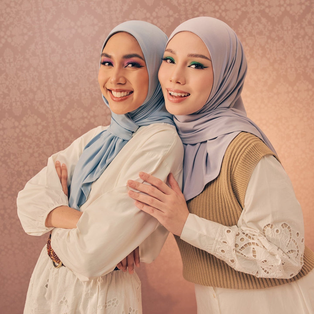 Spring Mirage II: A Season of Soft Statements & Blooming Confidence