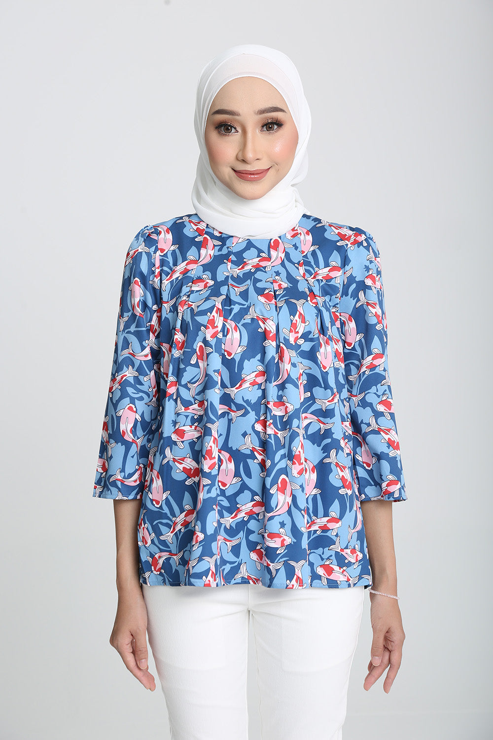 The Reunion Moments Blouse in Koi Prints