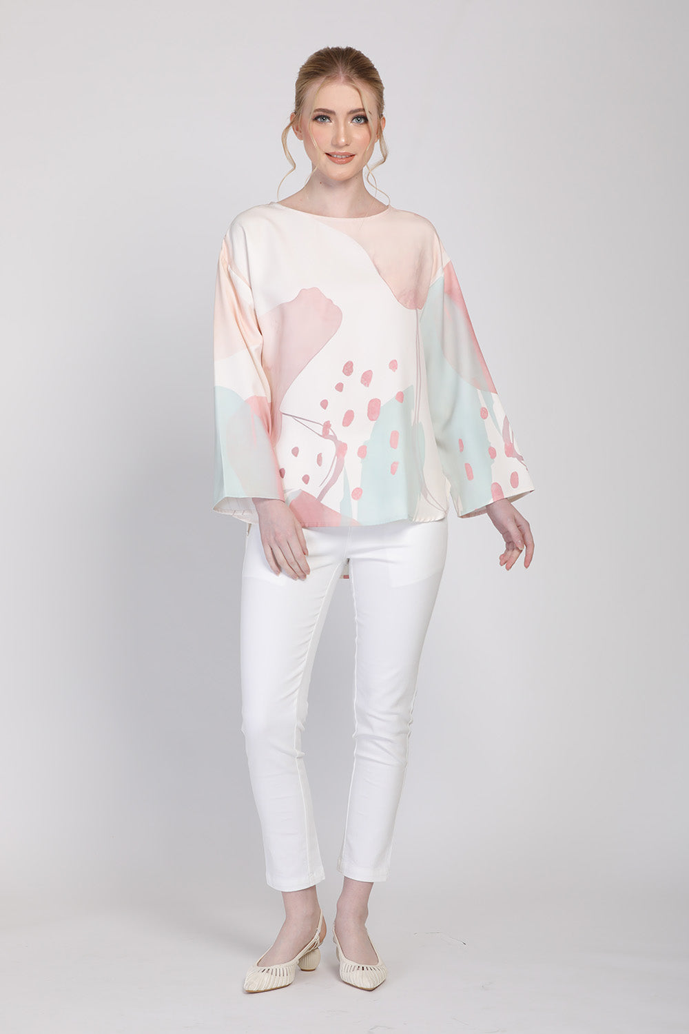 Ambellina Blouse in Abstract Prints